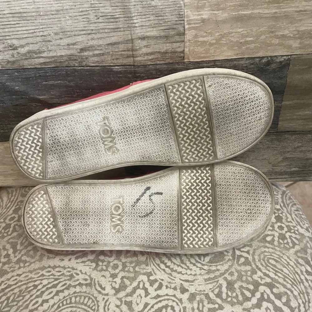 TOMS Alpargata Pink Canvas Slip On Shoes Youth Size 6 Women 8 Casual Flats